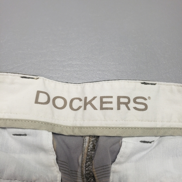 3/$15 mens dockers plaid cargo short size 34 - Picture 6 of 10